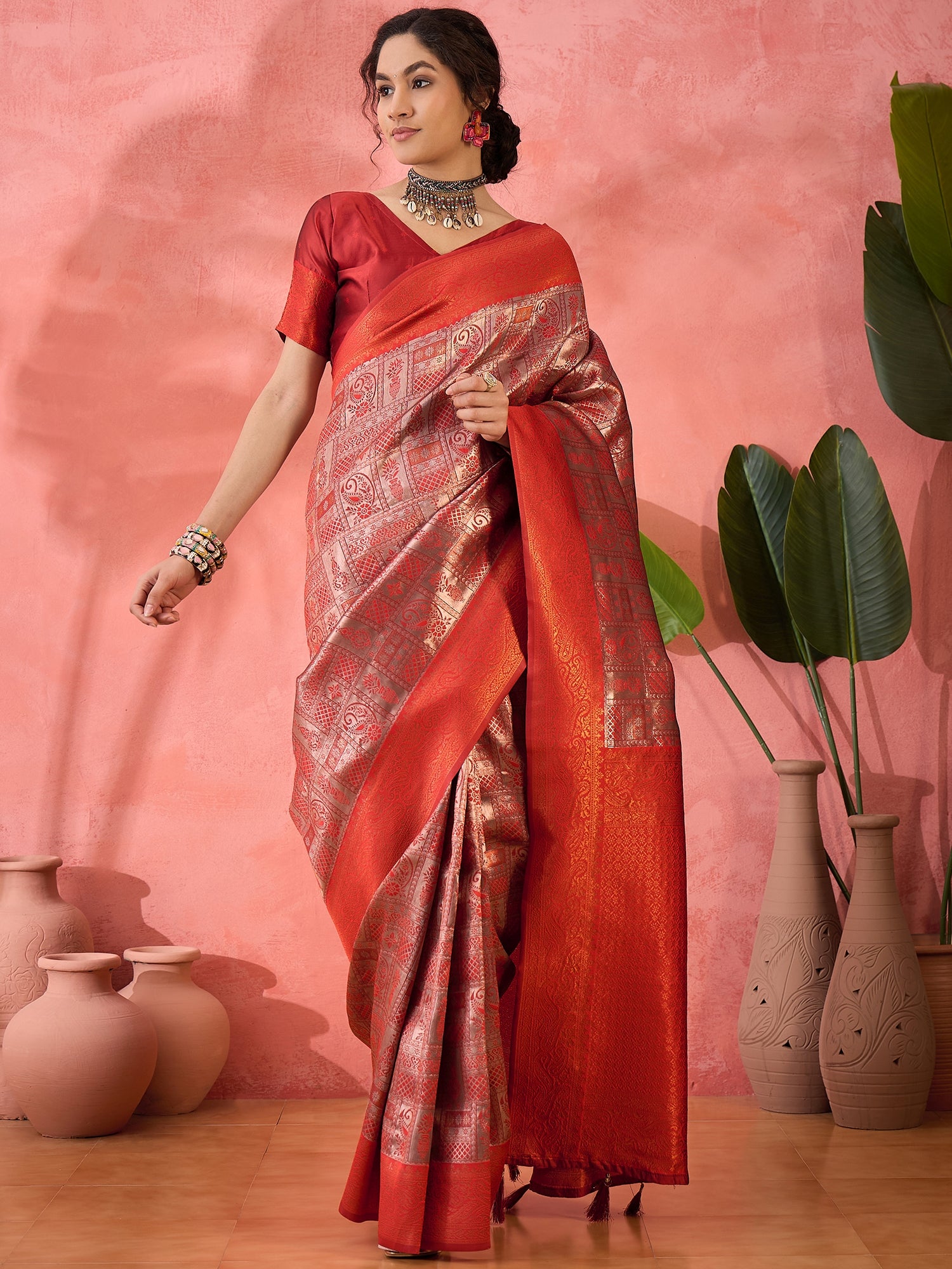 Elegant Poly Silk Jacquard Saree with Intricate Weave – Festive & Wedding Ready