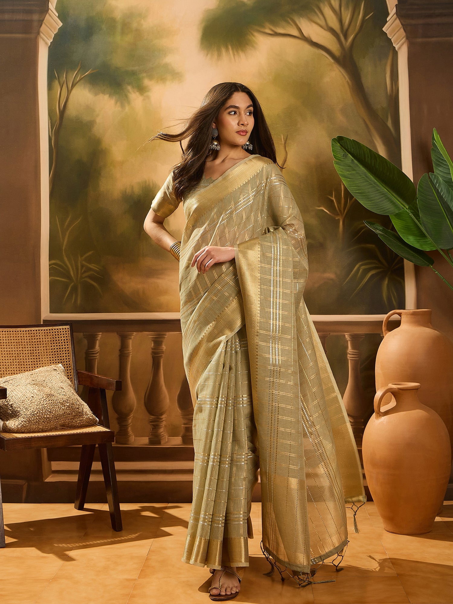 Elegant Khadi Organza Jacquard Saree with Matching Blouse – Festive & Wedding Wear
