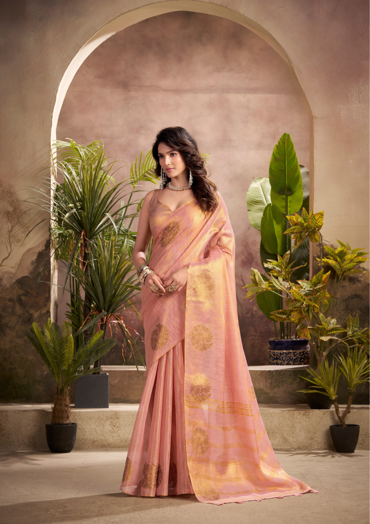 Tissue Banarasi Silk Saree with Intricate Zari Weave – Ideal for Weddings & Festive Occasions