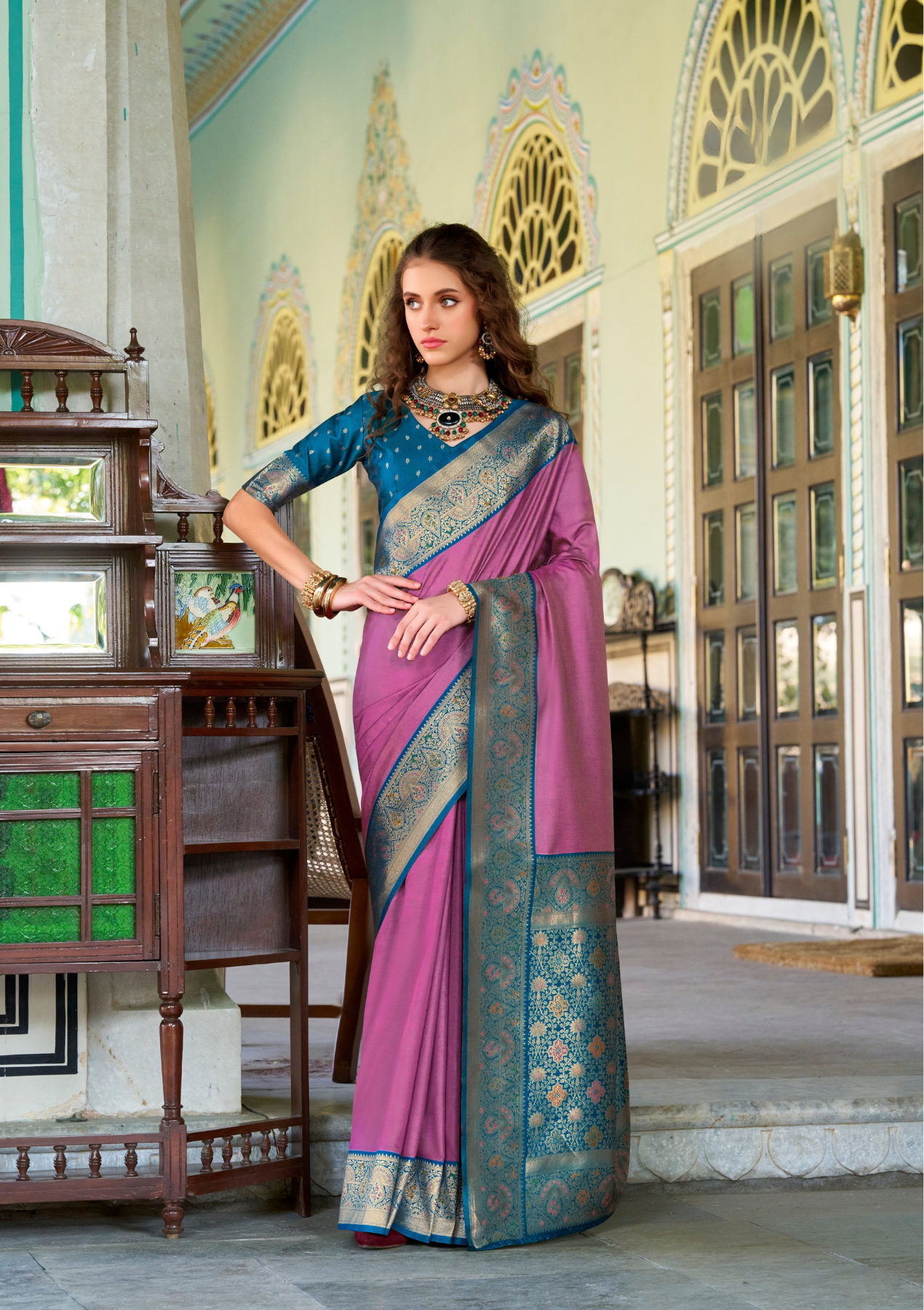 Pure Soft Silk Banarasi Saree with Jacquard Weave – Grand Wedding Wear