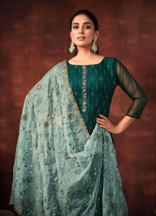 Elegant Green Shimmer Organza Salwar Suit for Weddings and Partie