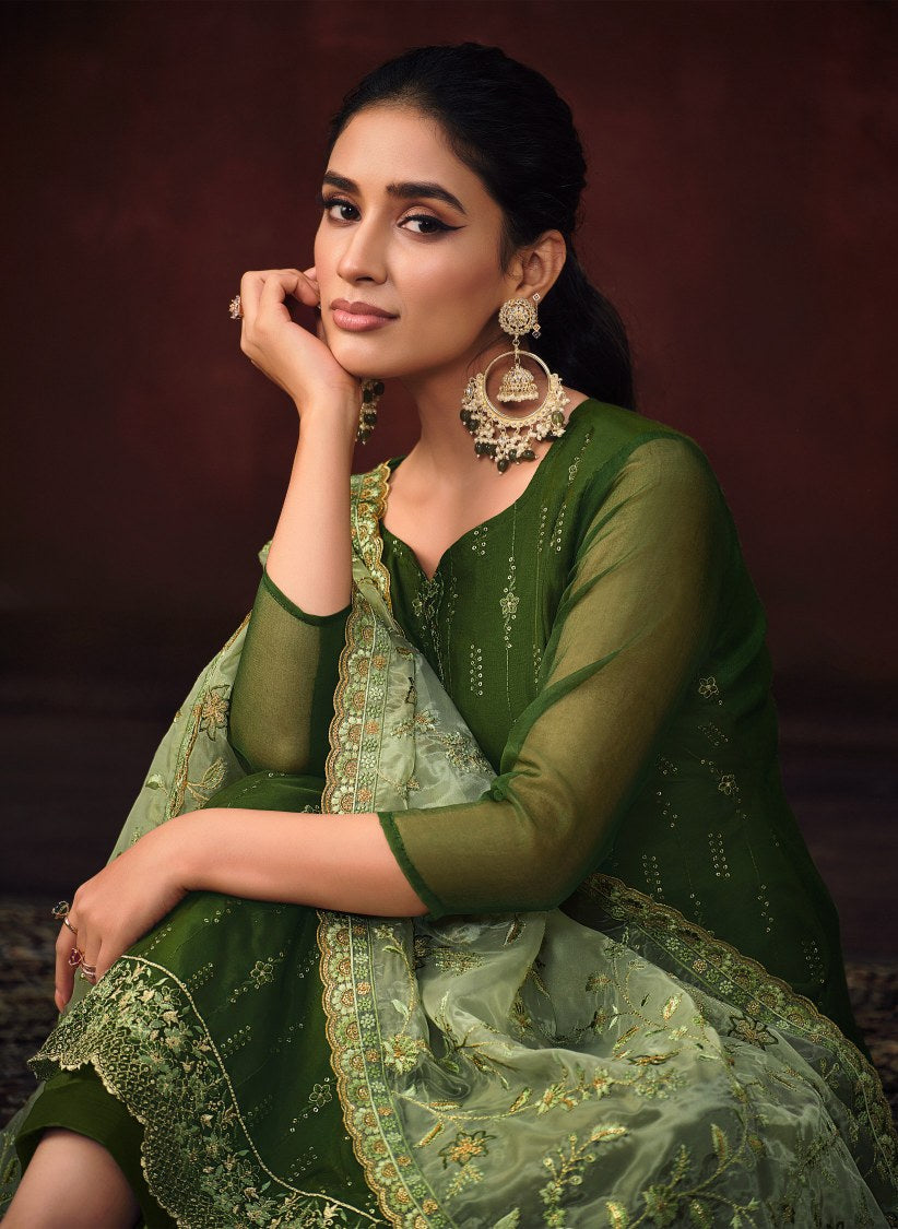 Enchanting Green Shimmer Organza Salwar Suit with Embroidery for Weddings and Parties