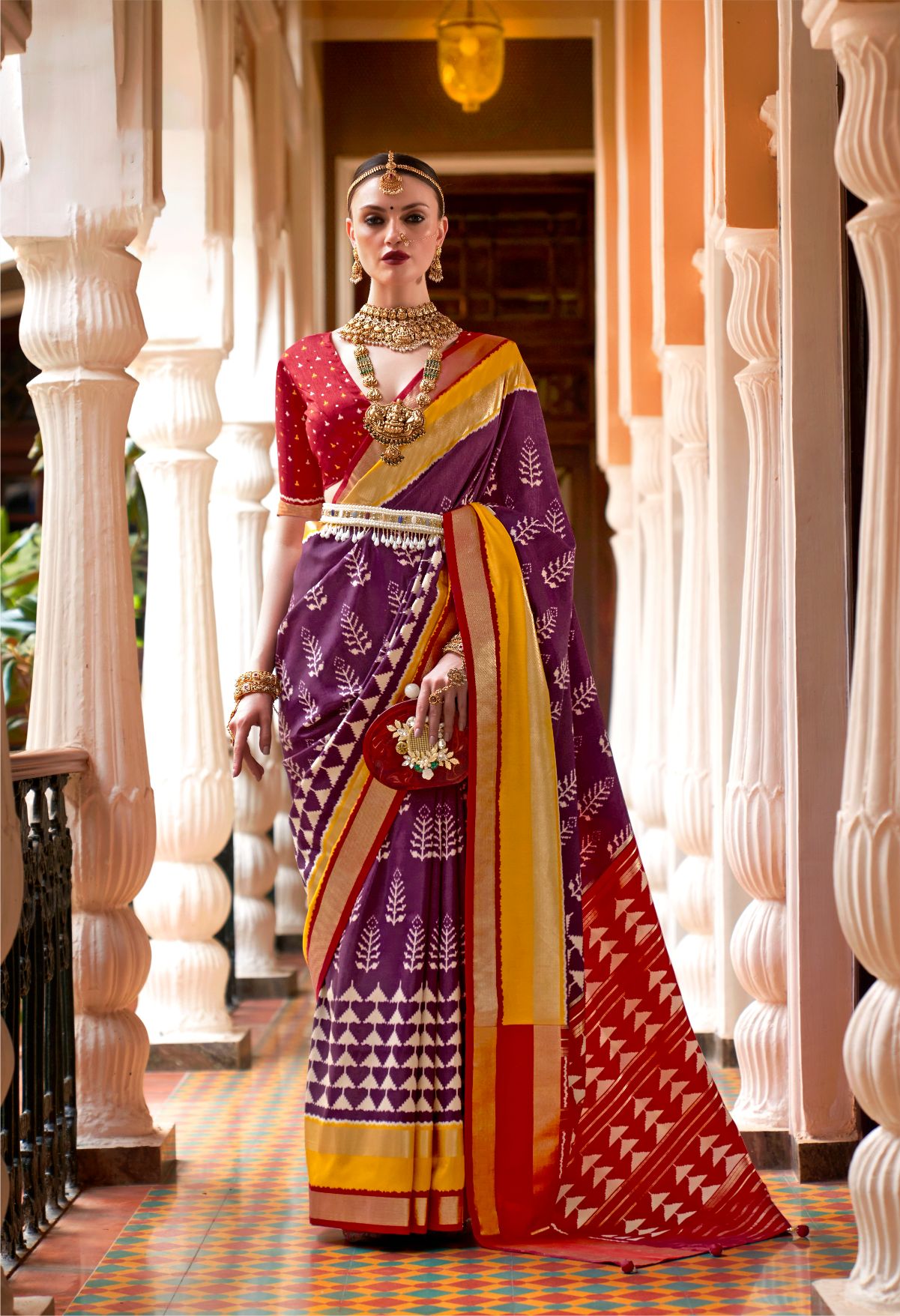 Regal Purple Elegance: Exquisite P.V. Silk Saree with Floral Vacuum Finish