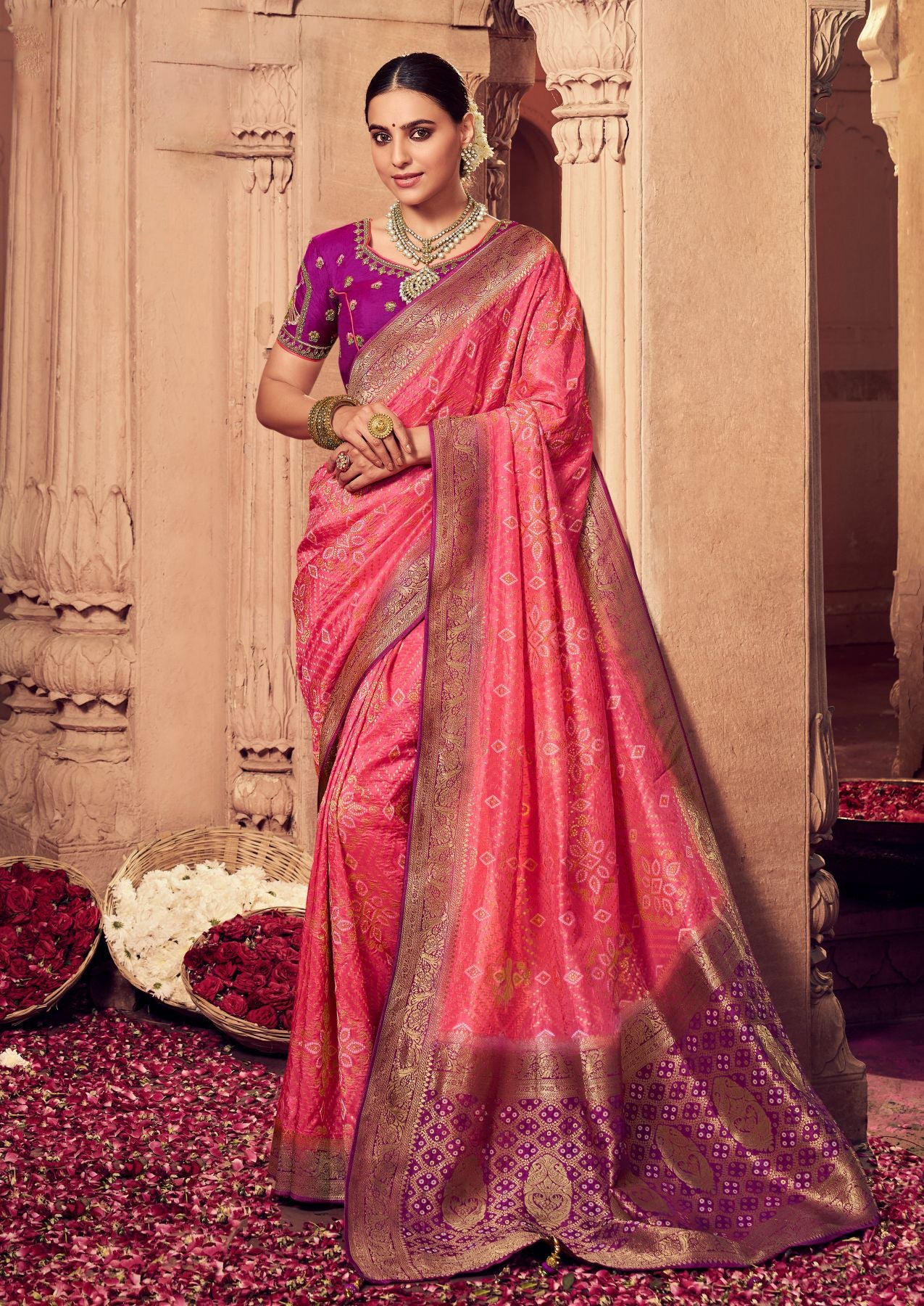 Elegant Pink Dola Silk Saree: A Fusion of Grace and Glamour