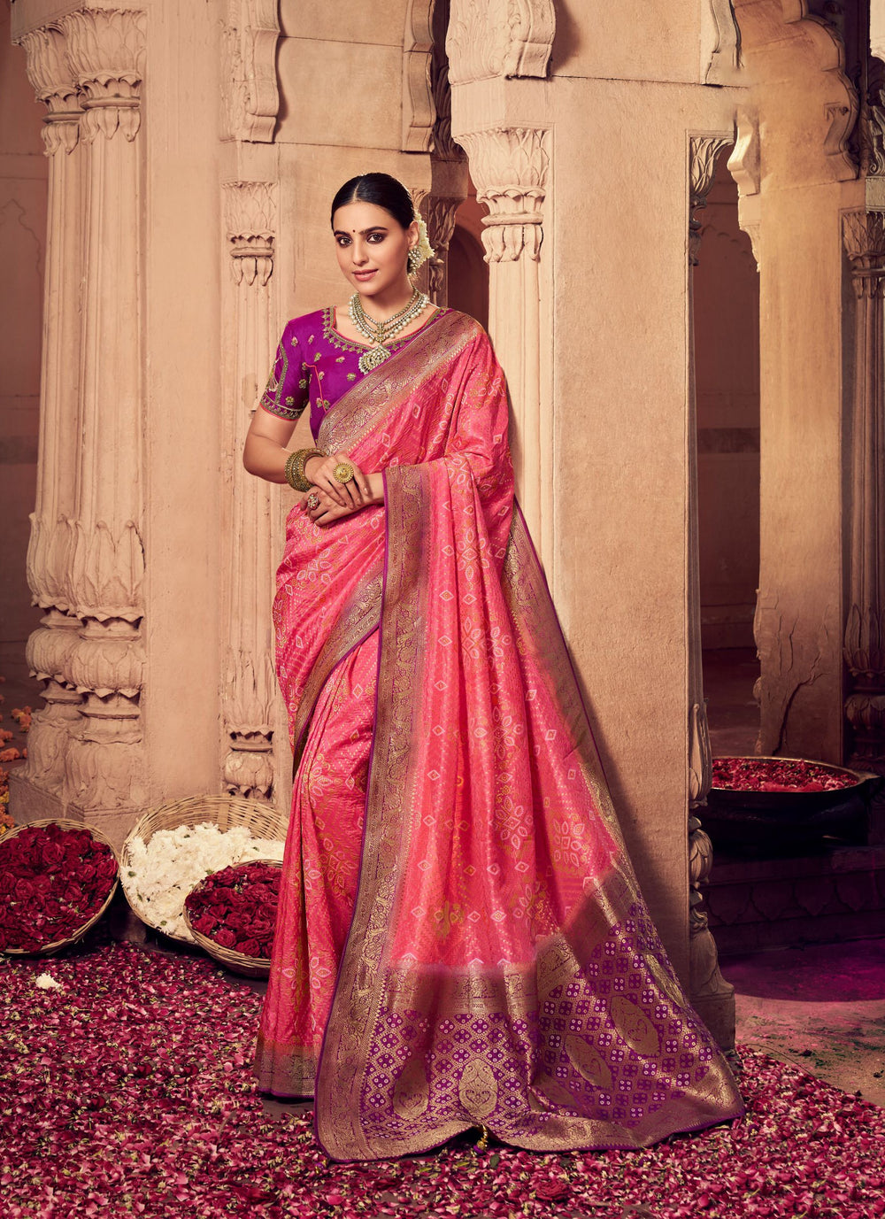 Elegant Pink Dola Silk Saree: A Fusion of Grace and Glamour