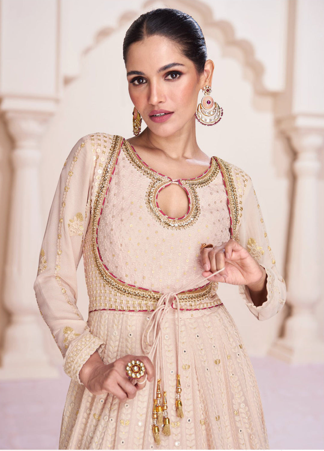 Elegant Cream Georgette Gown: Perfect for Weddings and Parties!